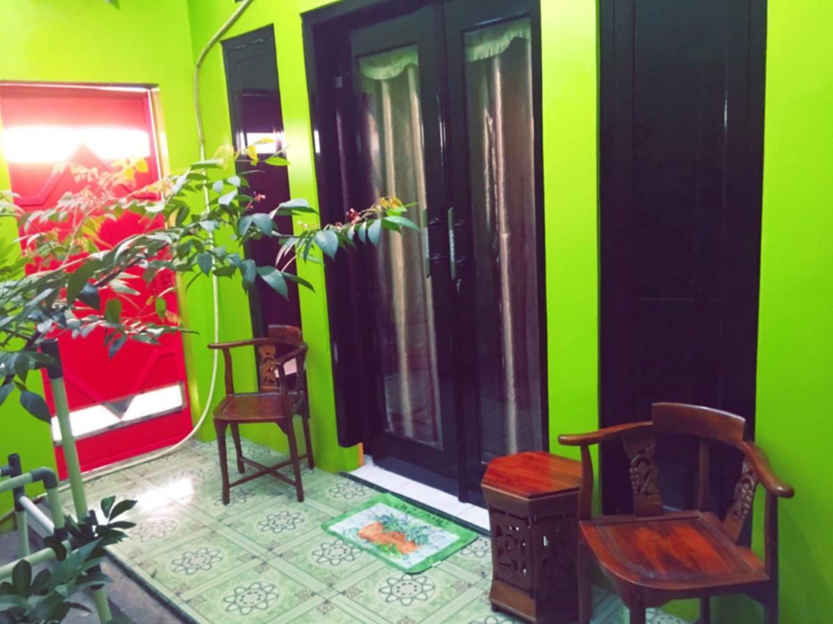 Aini Home Stay Ternate Luaran gambar