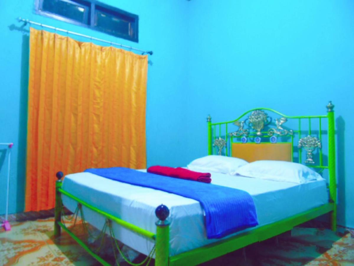 Aini Home Stay Ternate Luaran gambar